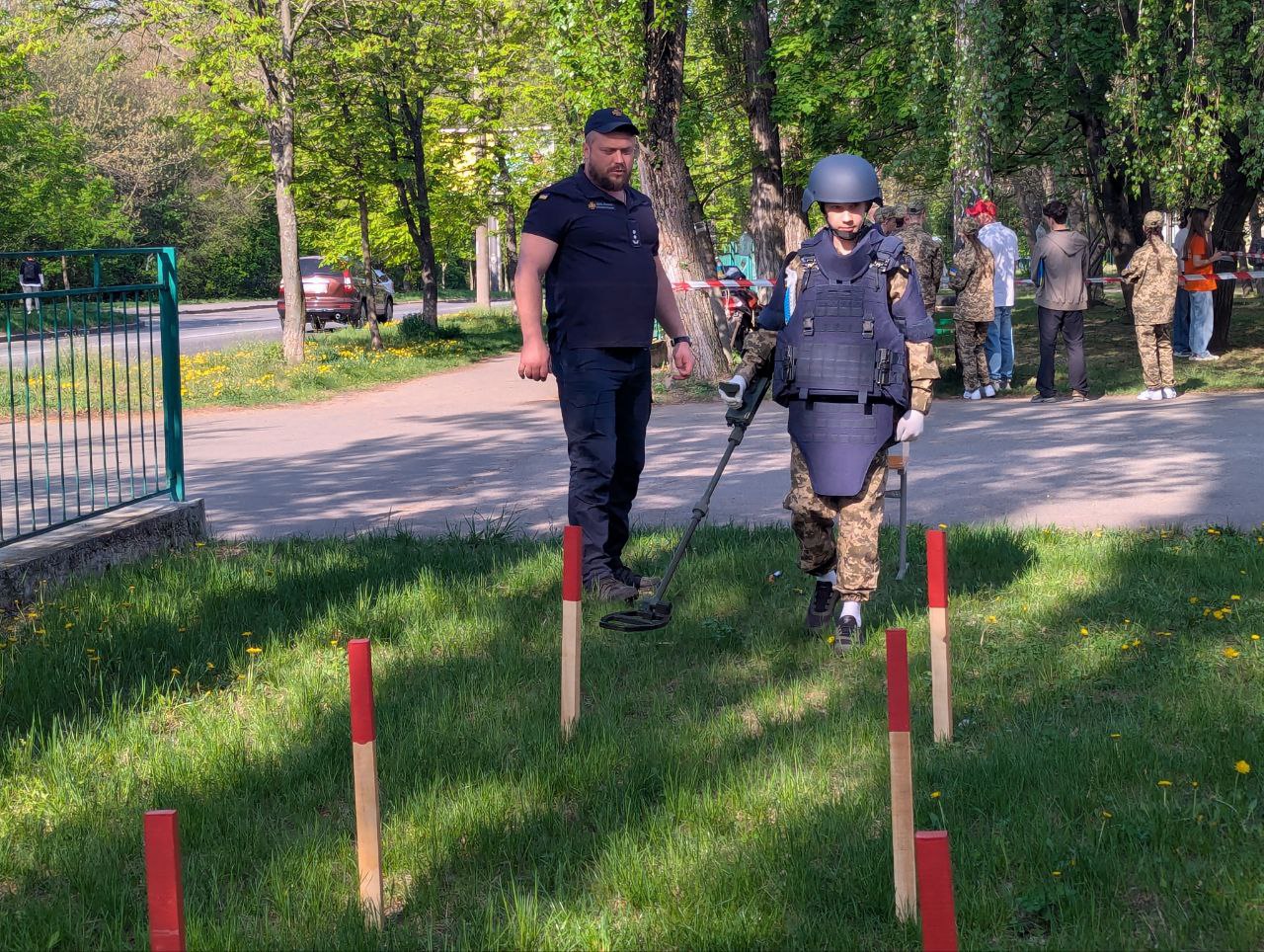 Із козацьким гартом у серці: у Вінниці стартував 2 етап міської  гри «Сокіл» («Джура»)